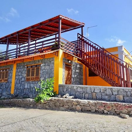 Apartment With Sea View Near The Beach And The Village Center! Tarrafal  Ngoại thất bức ảnh