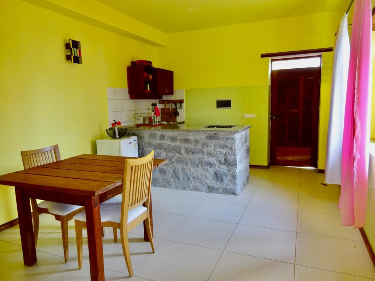 Apartment With Sea View Near The Beach And The Village Center! Tarrafal  Ngoại thất bức ảnh